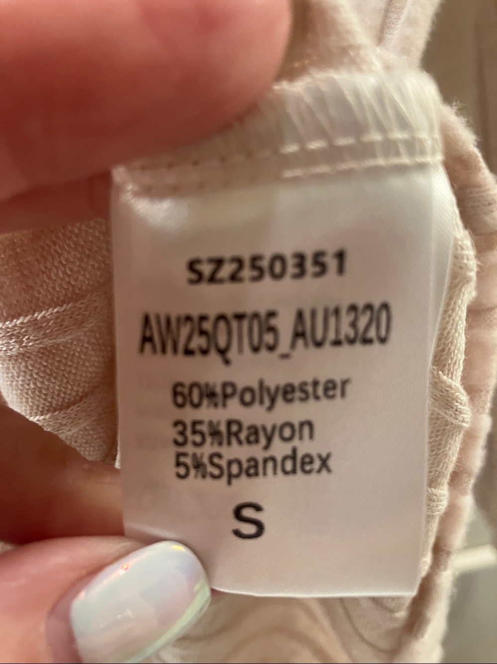 NEW Automet Ribbed Button-Shoulder Sweater - Picture 5 of 8